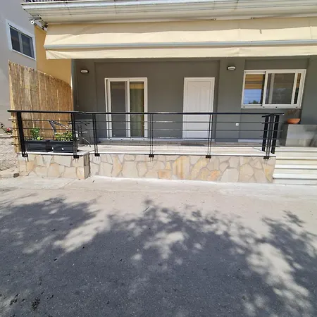 Hyggelig Lejlighed Nydri (Lefkada)